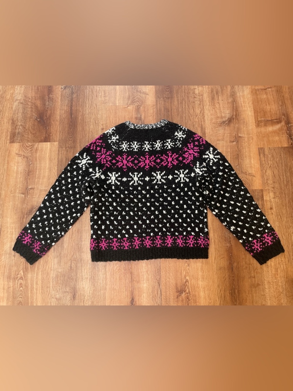 J Crew Womens Jacquard Fair Isle Knit Chunky Sweater Size Small Snowflakes - Picture 2 of 8